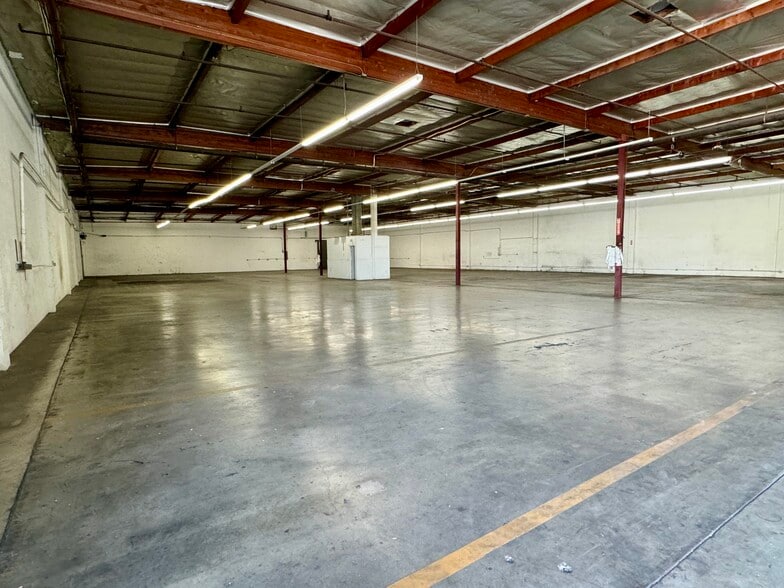 More Photos Of 8222 Allport Ave, Santa Fe Springs Manufacturing For Sale
