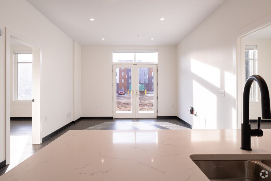 More Photos Of 1100 Michigan Ave, Buffalo Apartments For Lease