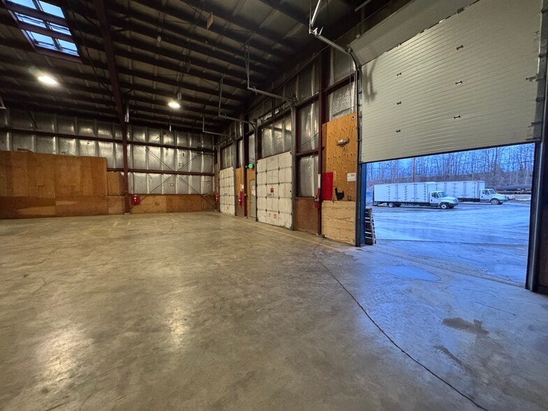 More Photos Of 2510 N Post Rd, Anchorage Industrial For Sale