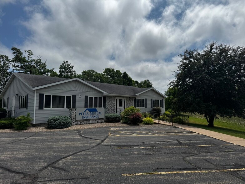 Primary Photo Of W11261 Highway D, Marion Office For Sale