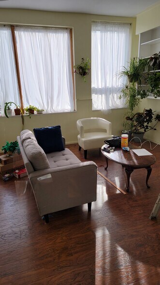 More Photos Of 106 Broadway, Newburgh General Retail For Sale