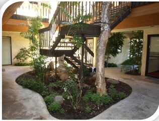 More Photos Of 7041 Owensmouth Ave, Canoga Park Office For Sale
