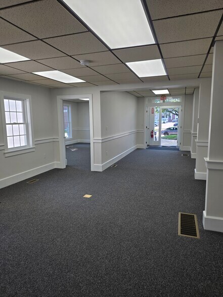 More Photos Of 8 Centre St, Concord Office Residential For Lease