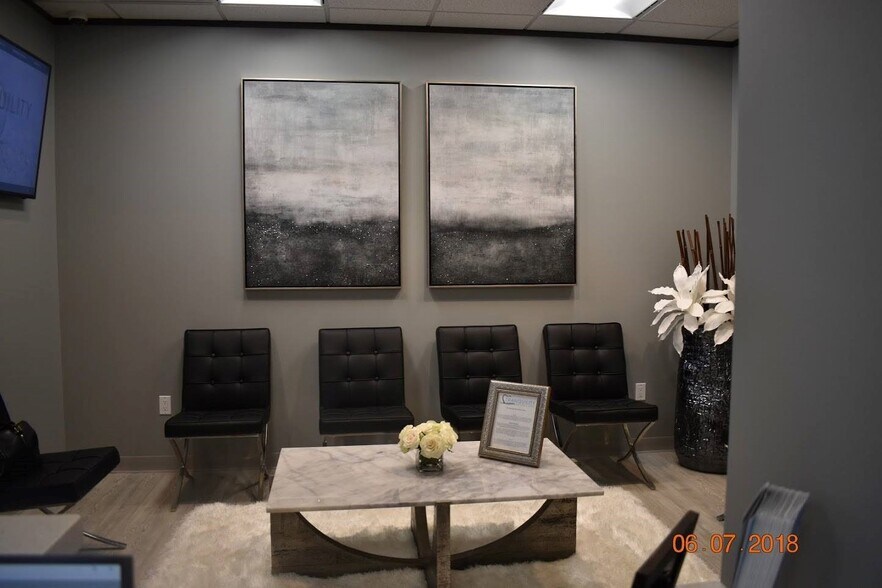 More Photos Of 6750 West Loop South, Bellaire Medical For Lease