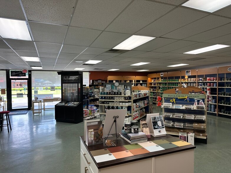 More Photos Of 1446-1450 Montgomery Hwy, Vestavia Hls, Vestavia Hills Freestanding For Lease
