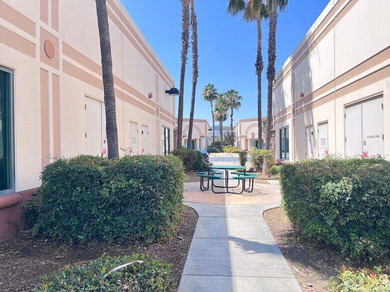 More Photos Of 1935 Chicago Ave, Riverside Office For Sale