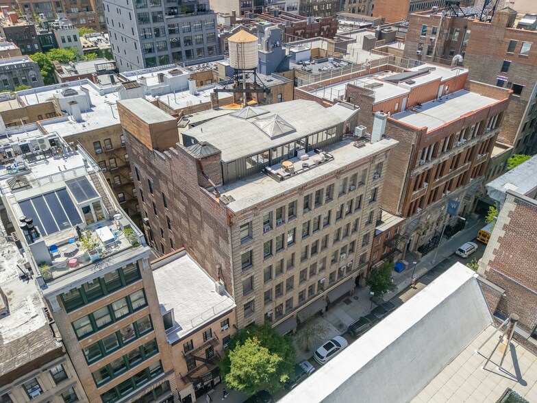 More Photos Of 114 W 17th St, New York Apartments For Sale