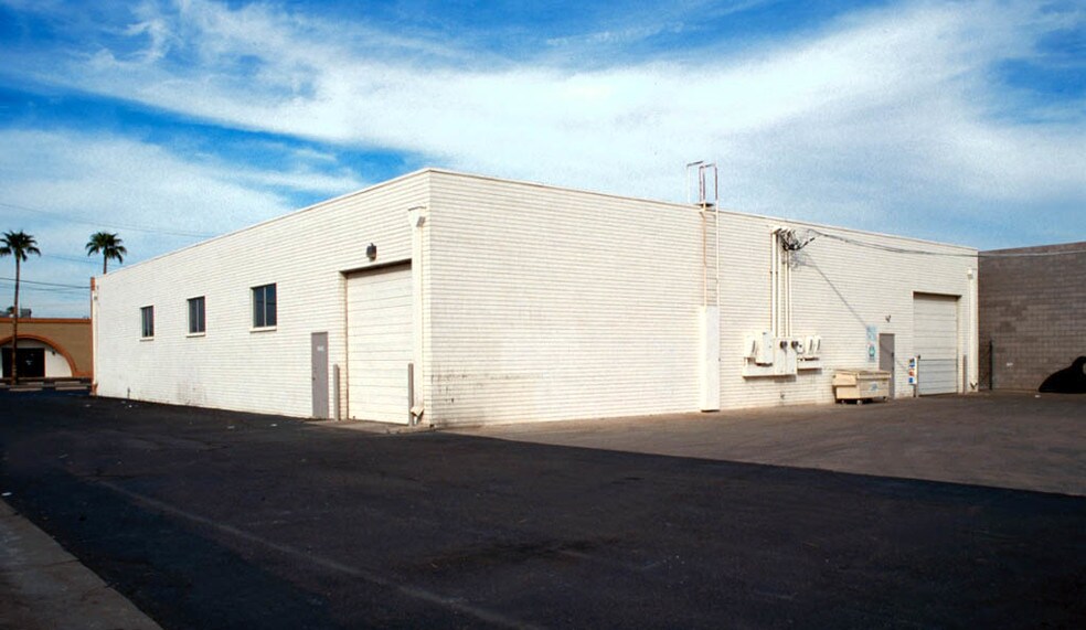 More Photos Of 3431-3433 W Clarendon Ave, Phoenix Service For Lease