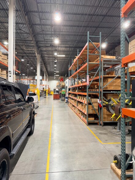 More Photos Of 4111 Founders Blvd, Batavia Manufacturing For Sale