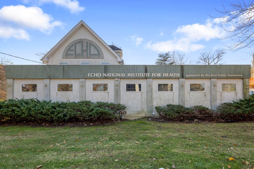 More Photos Of 295 W Route 59, Spring Valley Office Residential For Sale