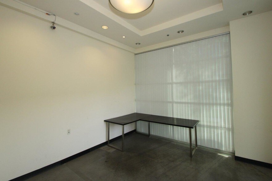 More Photos Of 8871 Research Dr, Irvine Loft Creative Space For Sale