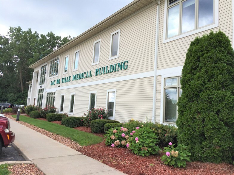 More Photos Of 2561 Lac De Ville Blvd, Rochester Medical For Lease