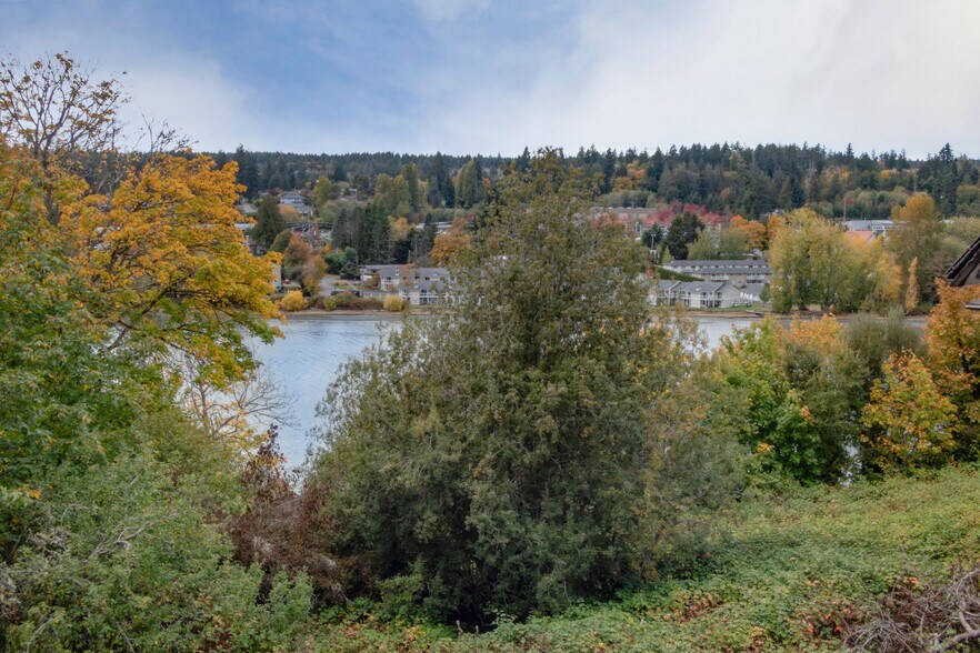 More Photos Of 19679 Front St, Poulsbo Office For Sale