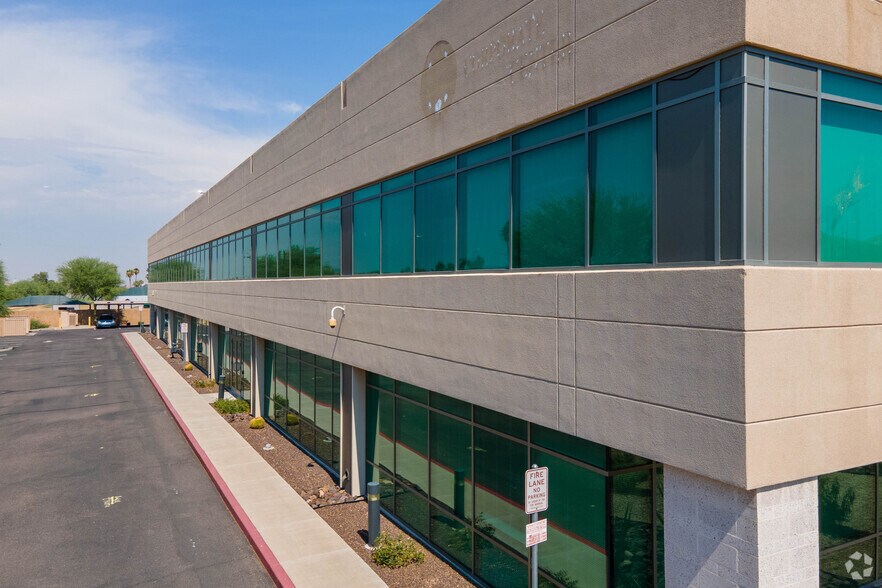 More Photos Of 1048 N 44th St, Phoenix Office For Lease