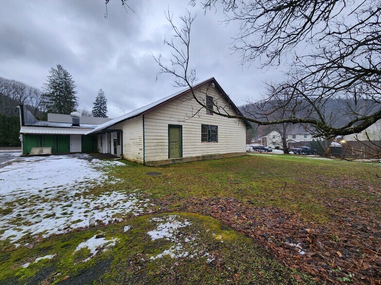 More Photos Of 11971 Route 42, Muncy Valley Freestanding For Sale