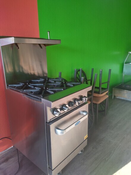 More Photos Of 2040-2070 W Spring Creek Pky, Plano Storefront For Lease