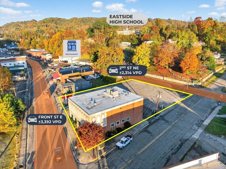 More Photos Of 335 Front st, Coeburn Bank For Sale