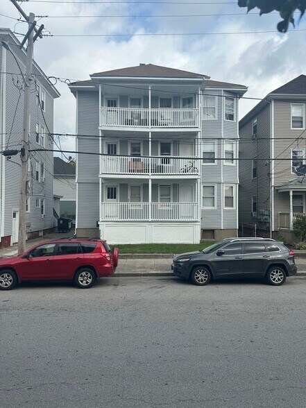 More Photos Of 79-81 Fales St, Central Falls Apartments For Sale