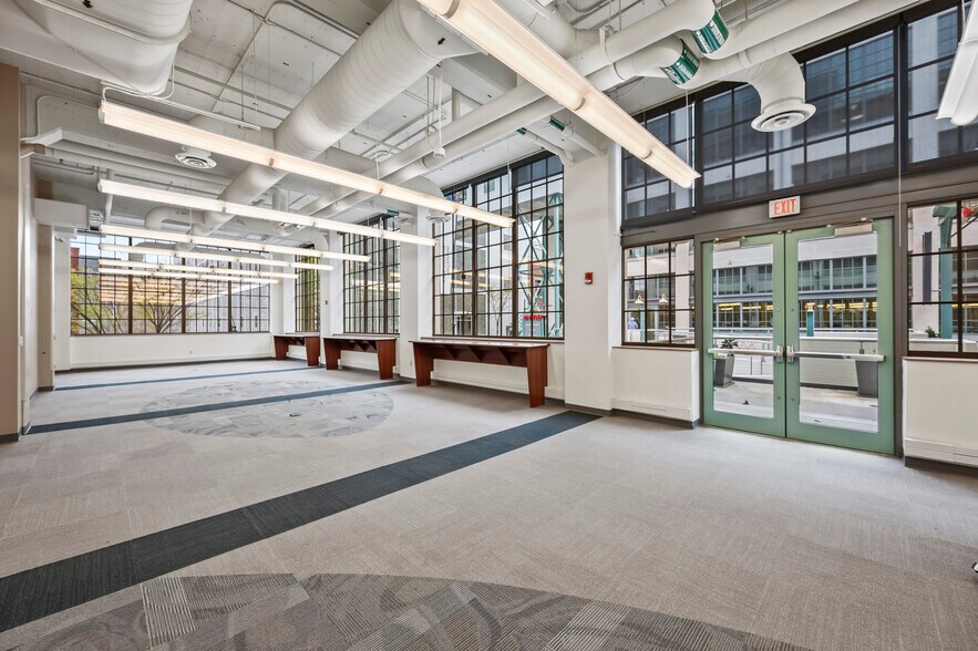 More Photos Of 525 Vine St, Winston-Salem Office For Lease