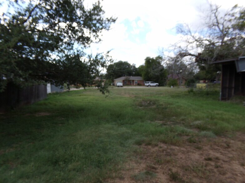 More Photos Of 0 Pecan St, Cibolo Land For Sale