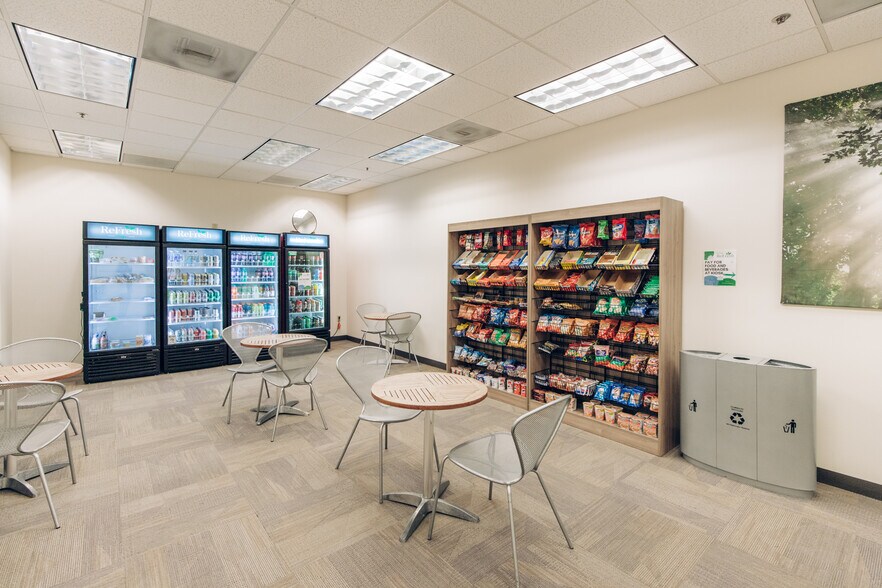 More Photos Of 200 SW Market St, Portland Office For Lease