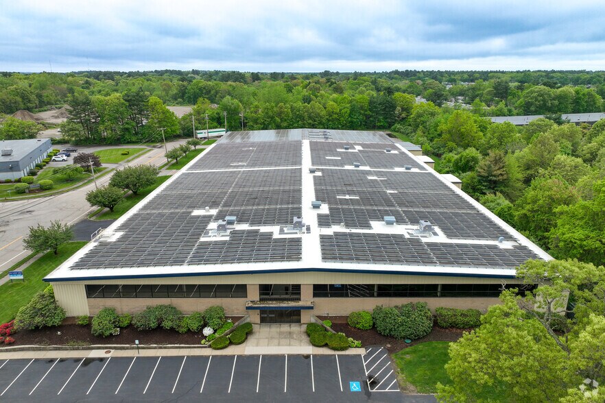 More Photos Of 55 Bristol Dr, South Easton Manufacturing For Lease