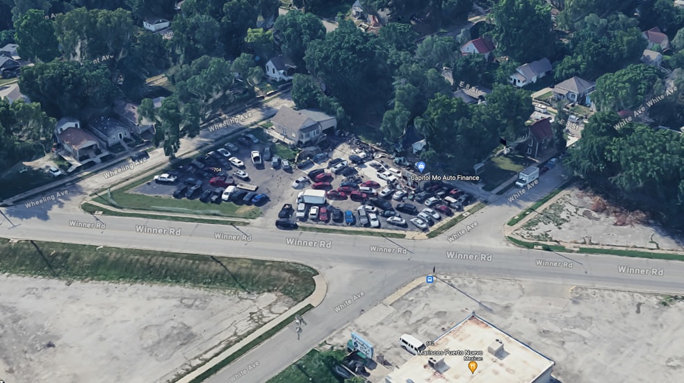 More Photos Of 6001 Winner Rd, Kansas City Auto Dealership For Sale