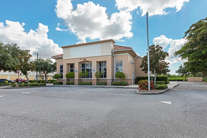 Primary Photo Of 1299 N Sumter Blvd, North Port Bank For Lease