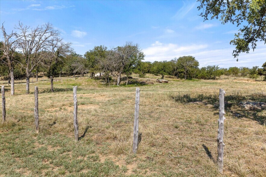 More Photos Of 11230 Light Rd, Lipan Land For Sale