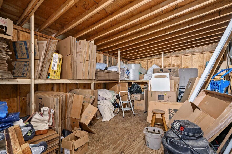 More Photos Of 343 E Baltimore Pike, West Grove General Retail For Lease