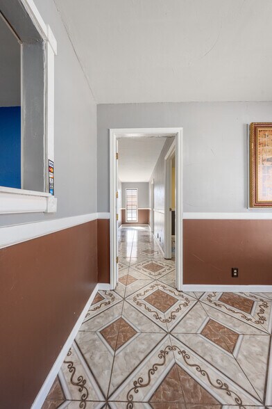 More Photos Of 3715 Bellmead Dr, Bellmead Office For Sale