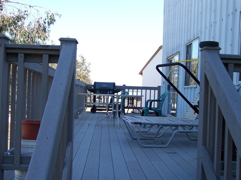 More Photos Of 1924 Commercial St, Escondido Warehouse For Lease