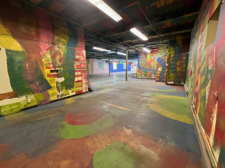 More Photos Of 27 Revere St, Portland Warehouse For Lease