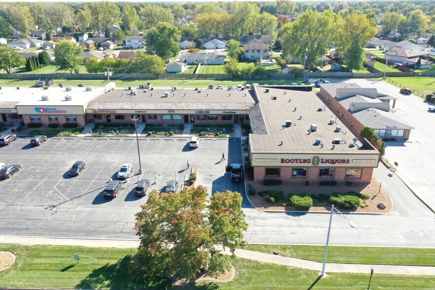 More Photos Of 1815-1957 W Glen Park Ave, Griffith Unknown For Lease