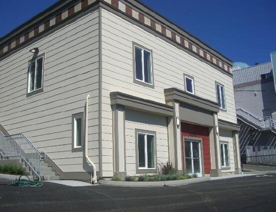 More Photos Of 10205 Lake City Way NE, Seattle Medical For Sale