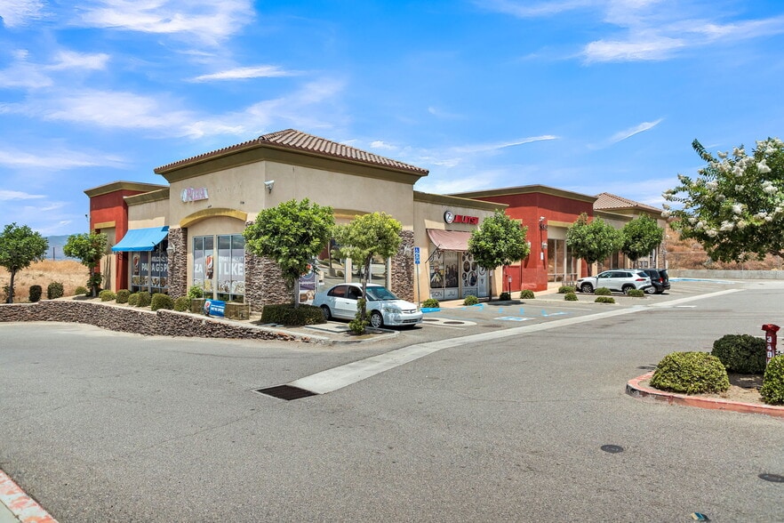 More Photos Of 34862 Monte Vista Dr, Wildomar Unknown For Lease