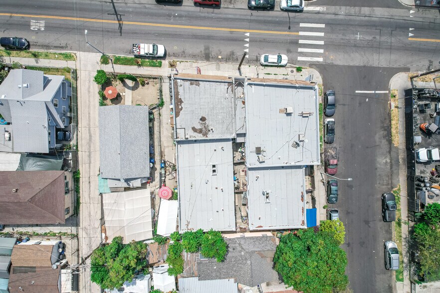 More Photos Of 1275 E 25th St, Los Angeles Apartments For Sale