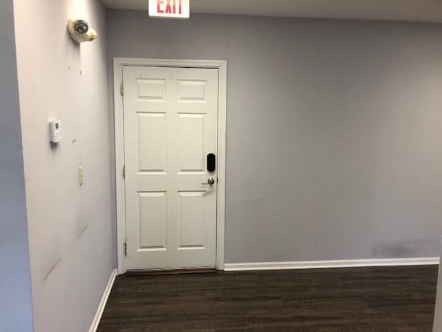 More Photos Of 722 Grant St, Herndon Medical For Sale