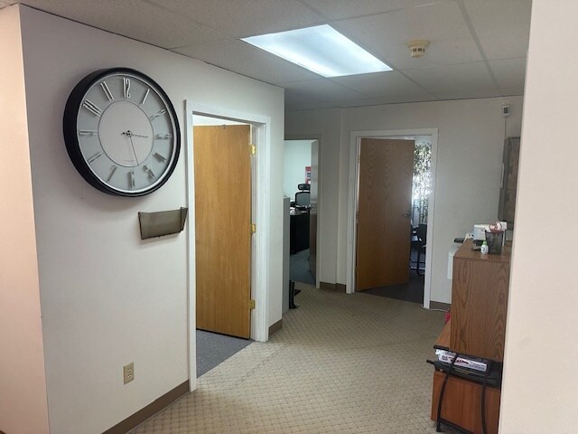 More Photos Of 7 Franklin St, Salem Warehouse For Lease