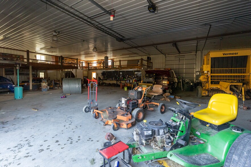 More Photos Of 4 Whitman Rd, Stephentown Sports And Entertainment For Sale