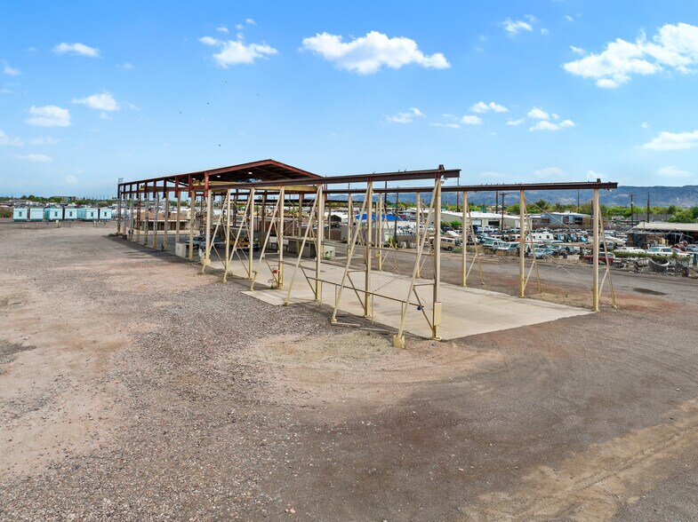 More Photos Of 4244 S 15th Ave, Phoenix Contractor Storage Yard For Lease