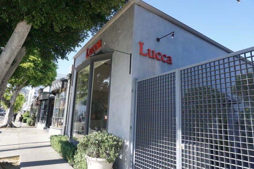 More Photos Of 744 N La Cienega Blvd, Los Angeles Storefront Retail Office For Lease