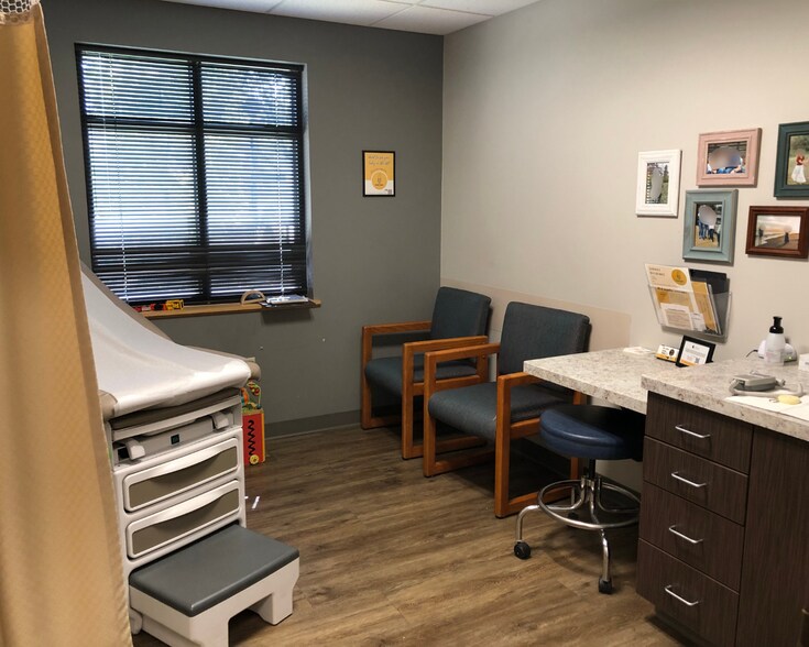 More Photos Of 9835 Auburn Rd, Fort Wayne Medical For Sale