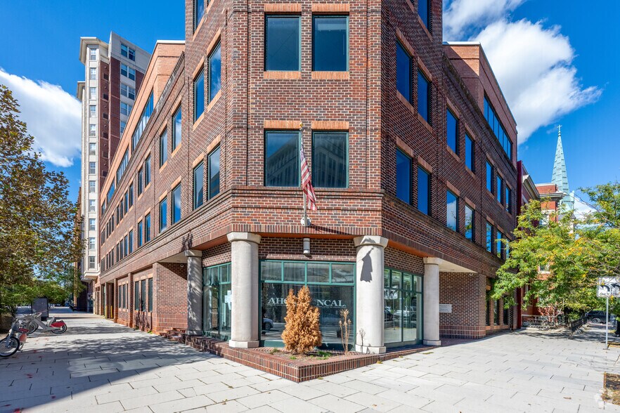 More Photos Of 1201 L St NW, Washington Office For Sale