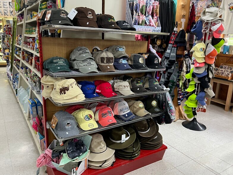 More Photos Of 29209 County Road 407, Newberry Lodge Meeting Hall For Sale