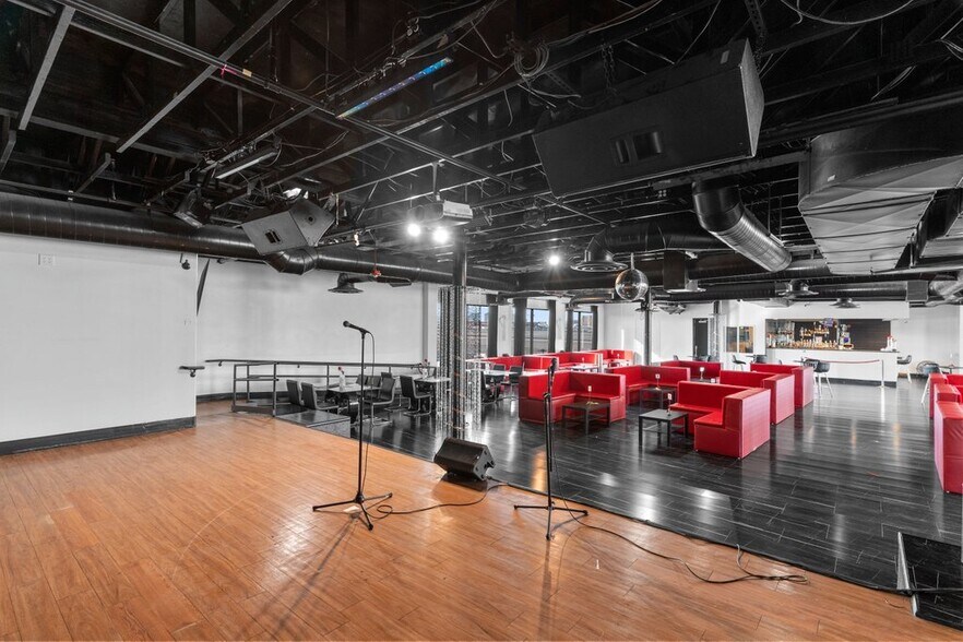 More Photos Of 1405 E Sunset Rd, Las Vegas Restaurant For Sale