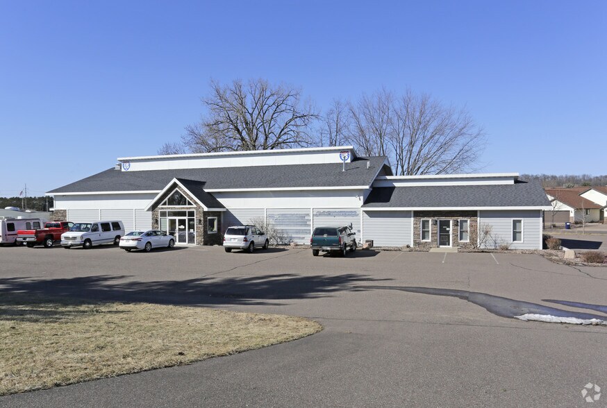 More Photos Of 3115 Oak Knoll Dr, Eau Claire Auto Dealership For Lease