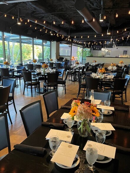 More Photos Of 100 Great Meadow Rd, Wethersfield Office For Lease