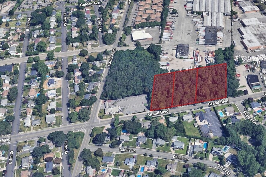 More Photos Of 623-647 Grand blvd, Deer Park Land For Sale