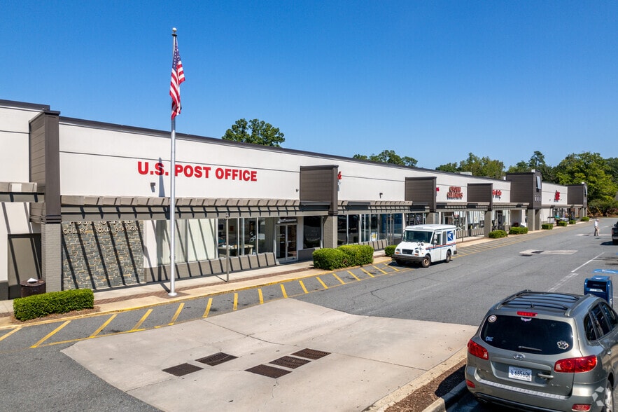 More Photos Of 725 Cherry Rd, Rock Hill Unknown For Lease